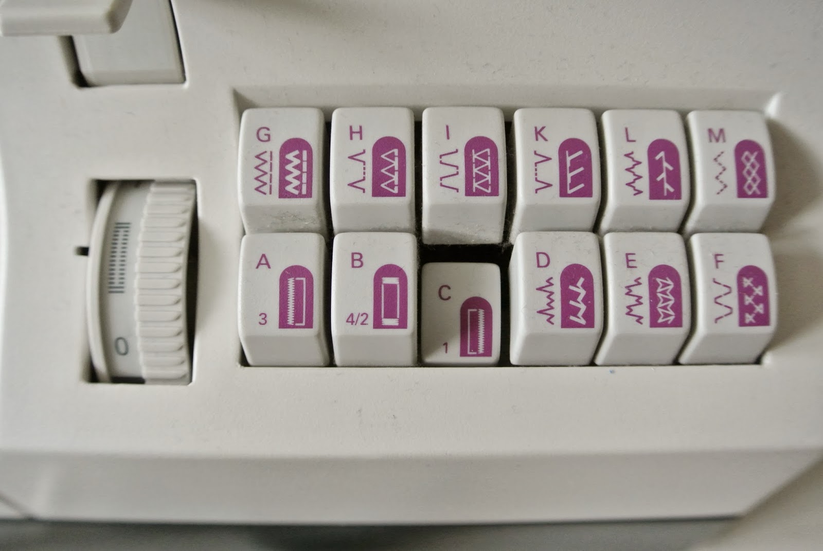 naaimachine instellen voor knoopsgaten